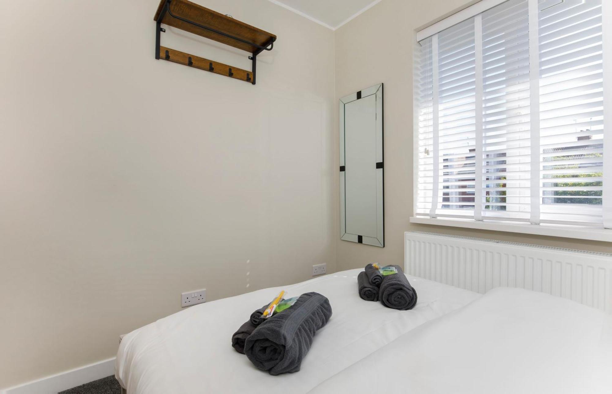 Holiday home The Dodsworth Modern 4 Bedroom House, Sleeps 8 York